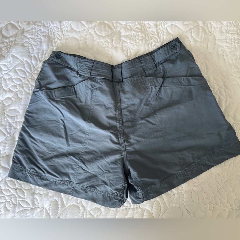 Vintage Royal Robbin’s cargo shorts - women’s size 12 - grey
